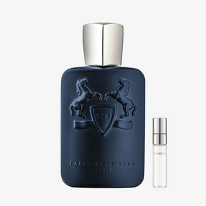 Parfums de Marly Layton EDP kvepalų buteliukas ir Aroma Tale mėginukas