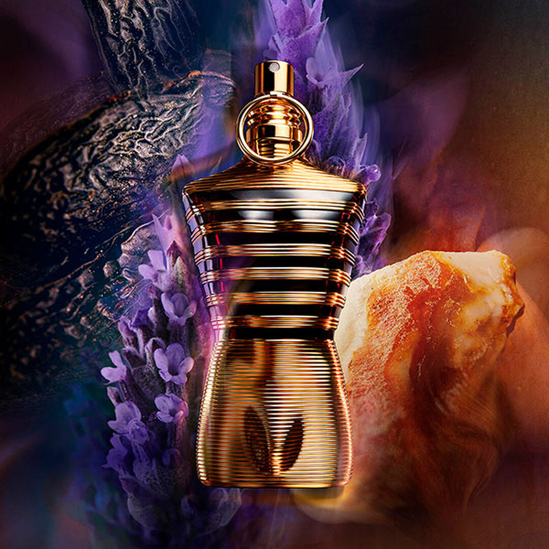 Jean Paul Gaultier Le Male Elixir kvepalai spalvotame dūmų fone – Aromatale