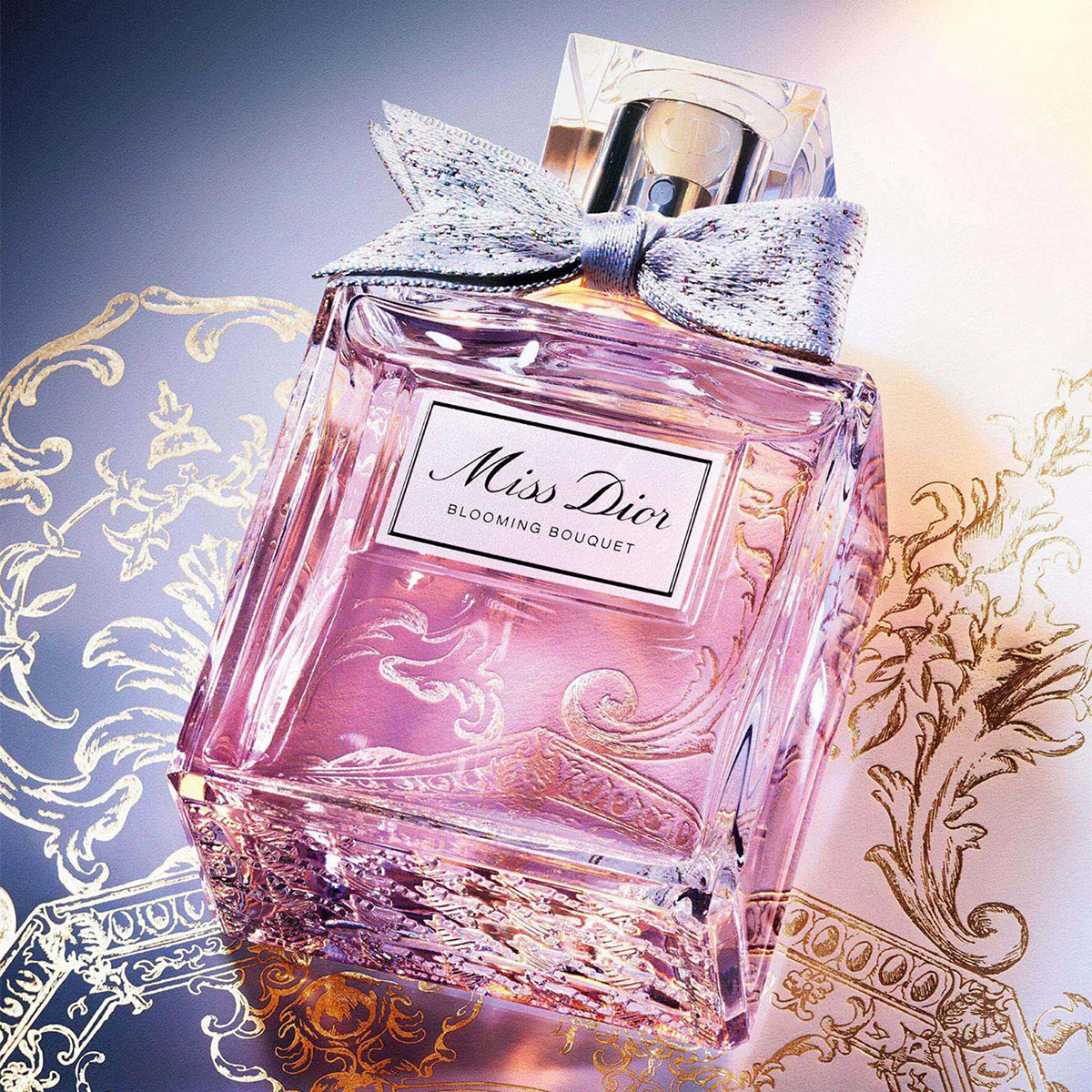 Miss Dior Blooming Bouquet EDP kvepalų buteliukas moterims su gėlių natomis – švelnus elegantiškas aromatas