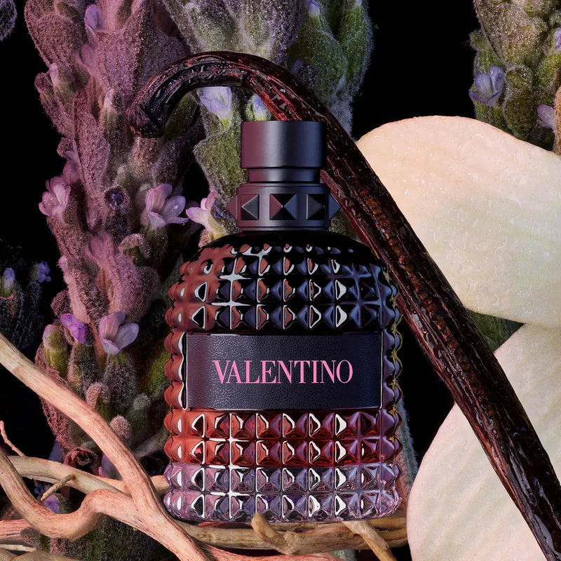 Valentino Born in Roma Intense EDP kvepalų buteliukas – vanilės, gintaro ir medienos aromatas vyrams, Aroma Tale