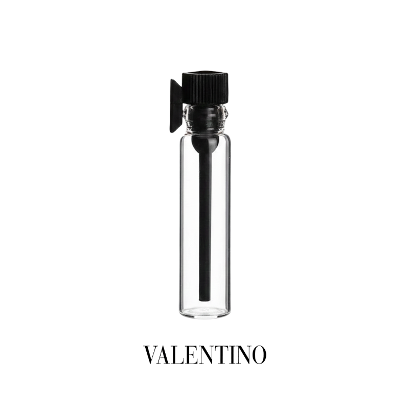 YSL Black Opium EDP mėginukas Aroma Tale – kedras, kašmyro mediena, vanilė